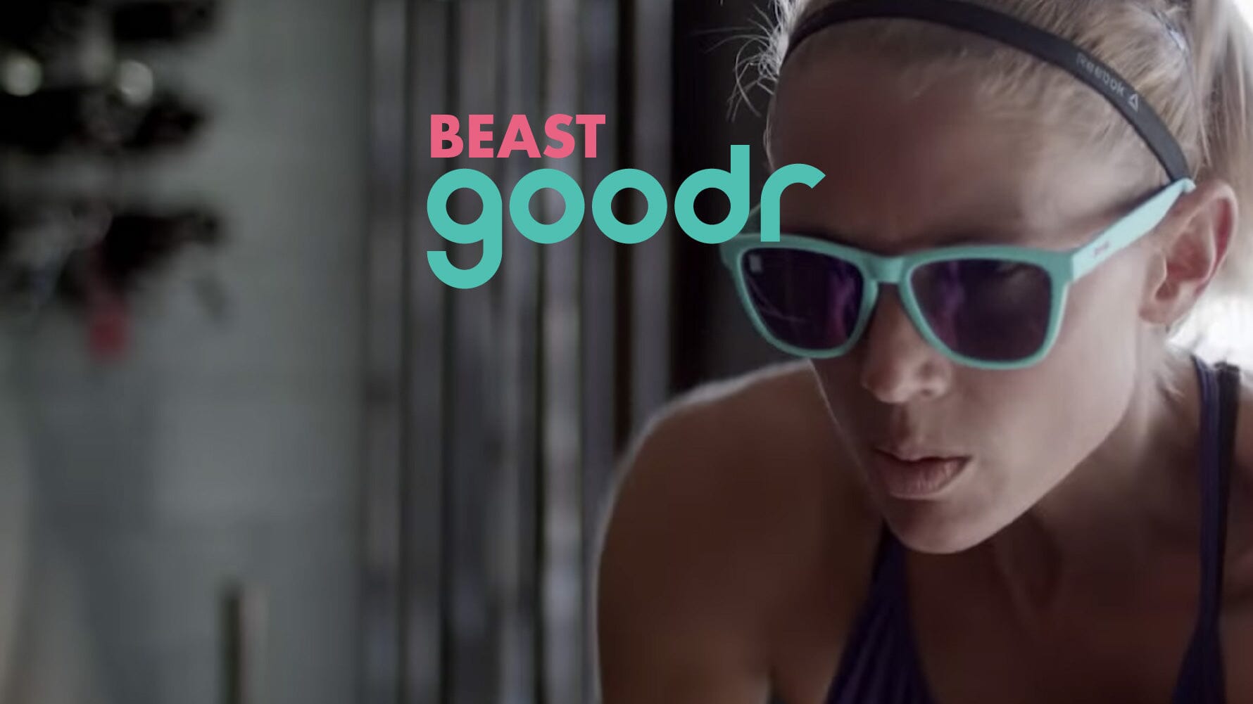 goodr OG - Sports Sunglasses - Silverback Squat Mobility 