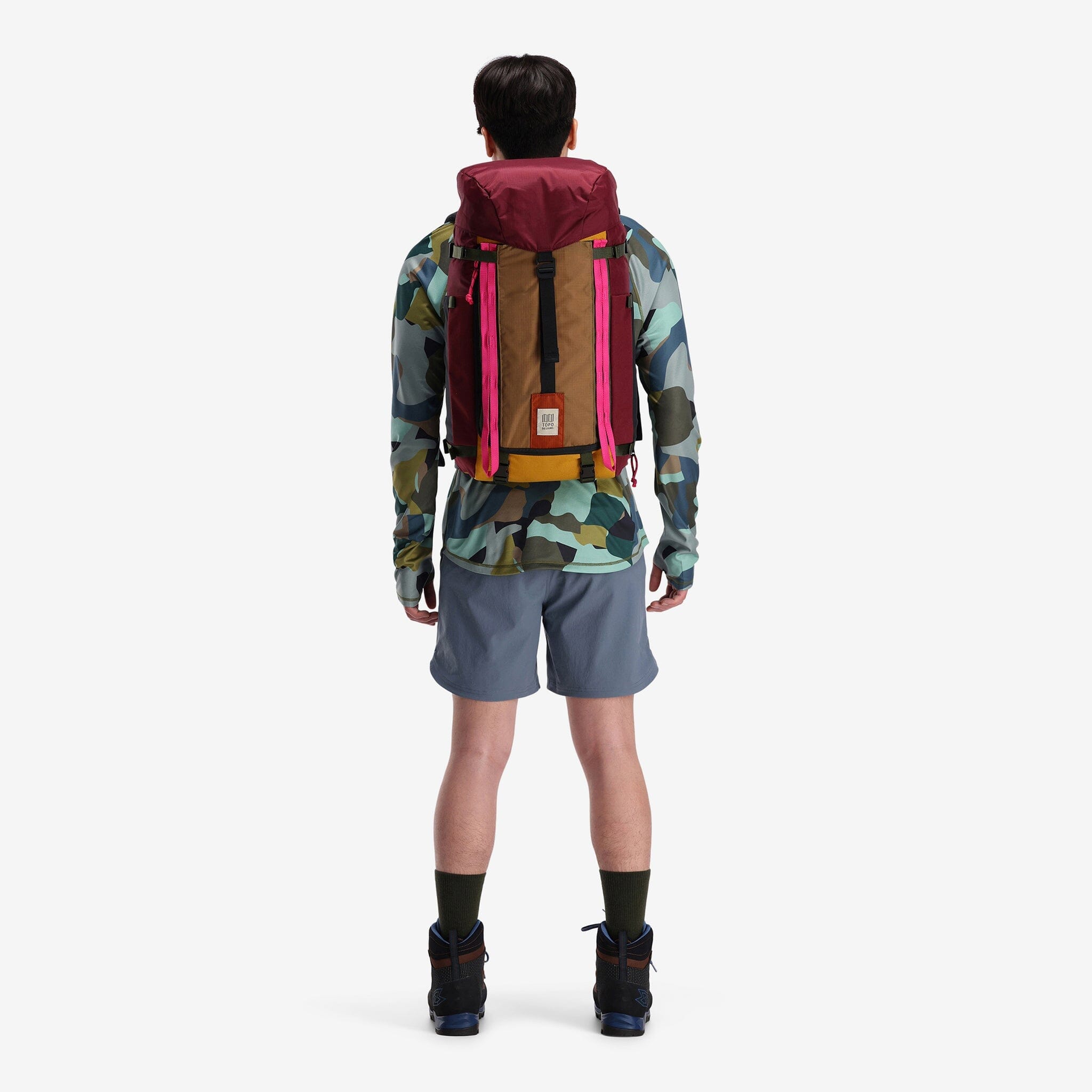 Mountain Pack 28L - Final Sale 