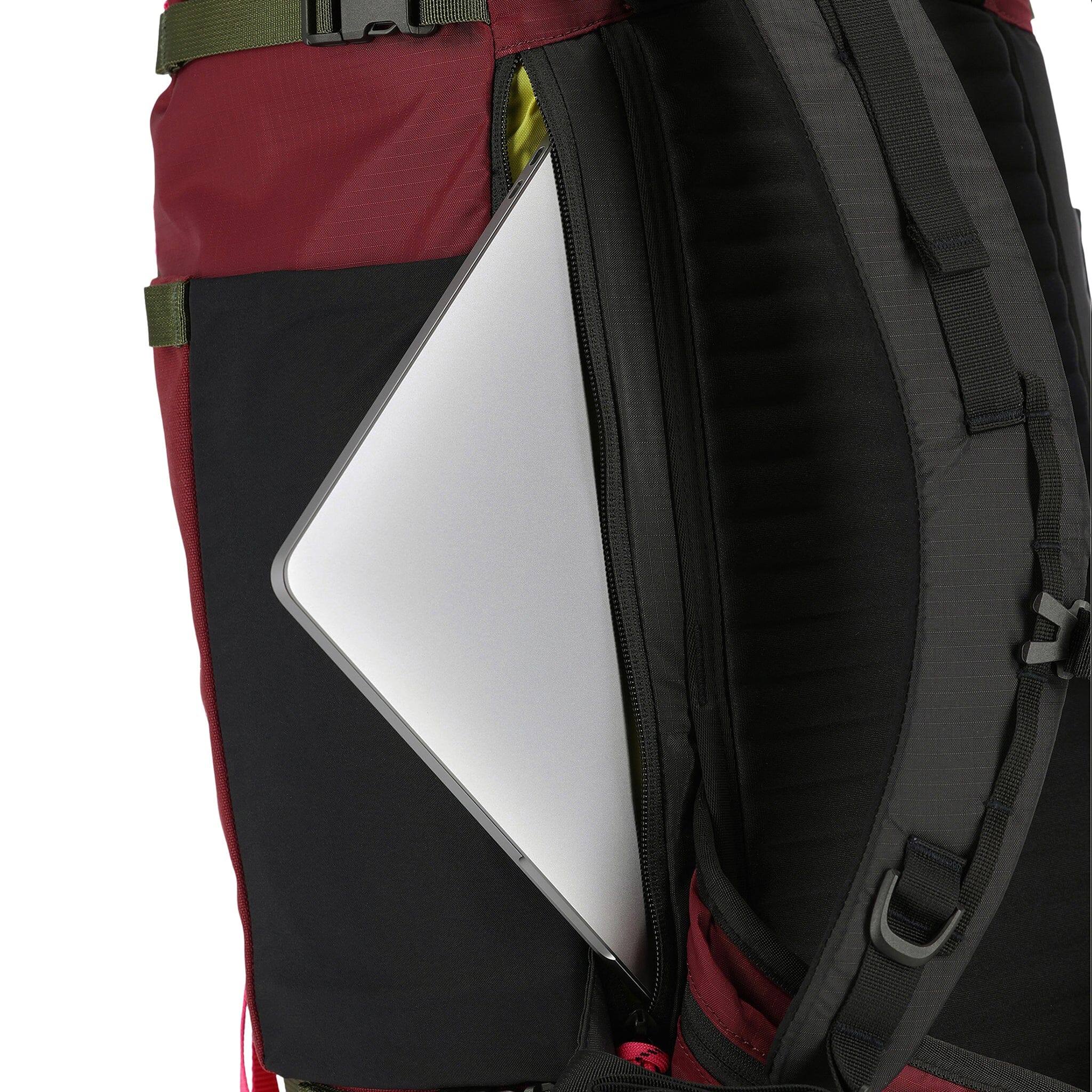 Mountain Pack 28L - Final Sale 