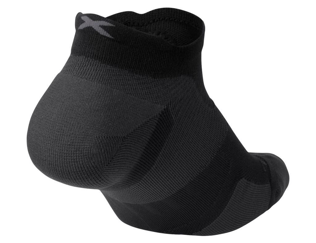 2XU Unisex Vectr Cushion No Show Socks UA5043E Black/Titanium S 