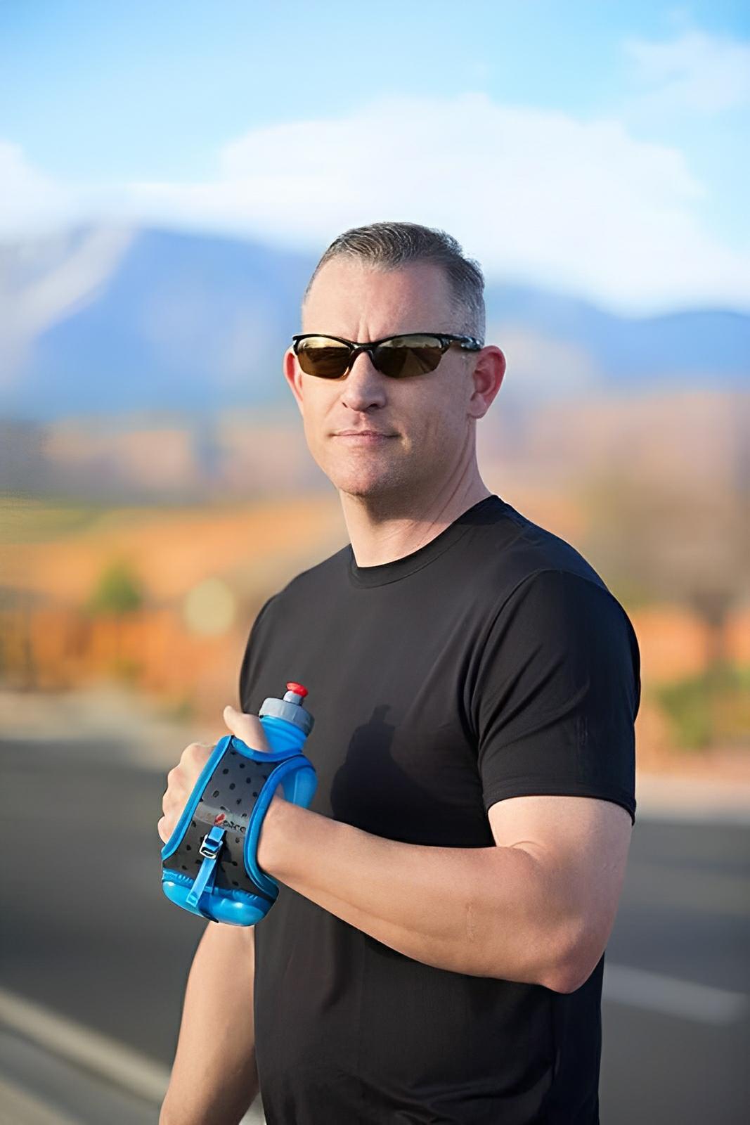 UltrAspire 550 Race Handheld Bottle 