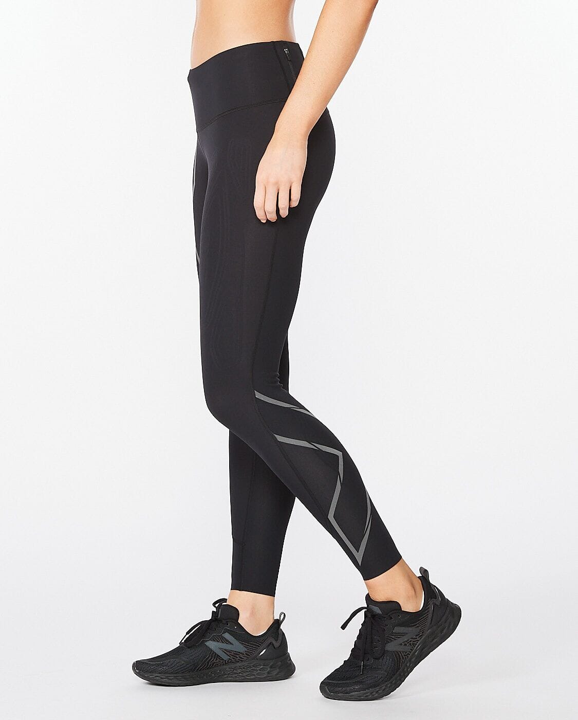 2XU Women's Light Speed Mid-Rise Compression Tights WA6523B 