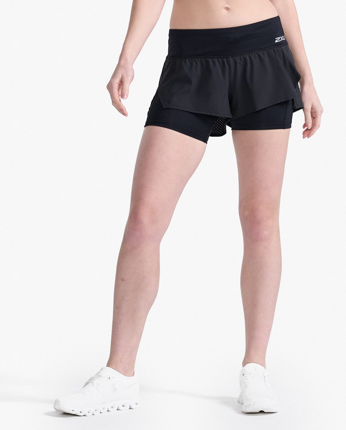2XU Women's Aero 2-in-1 4" Inch Shorts WR6861B Black/Silver Reflective XS 