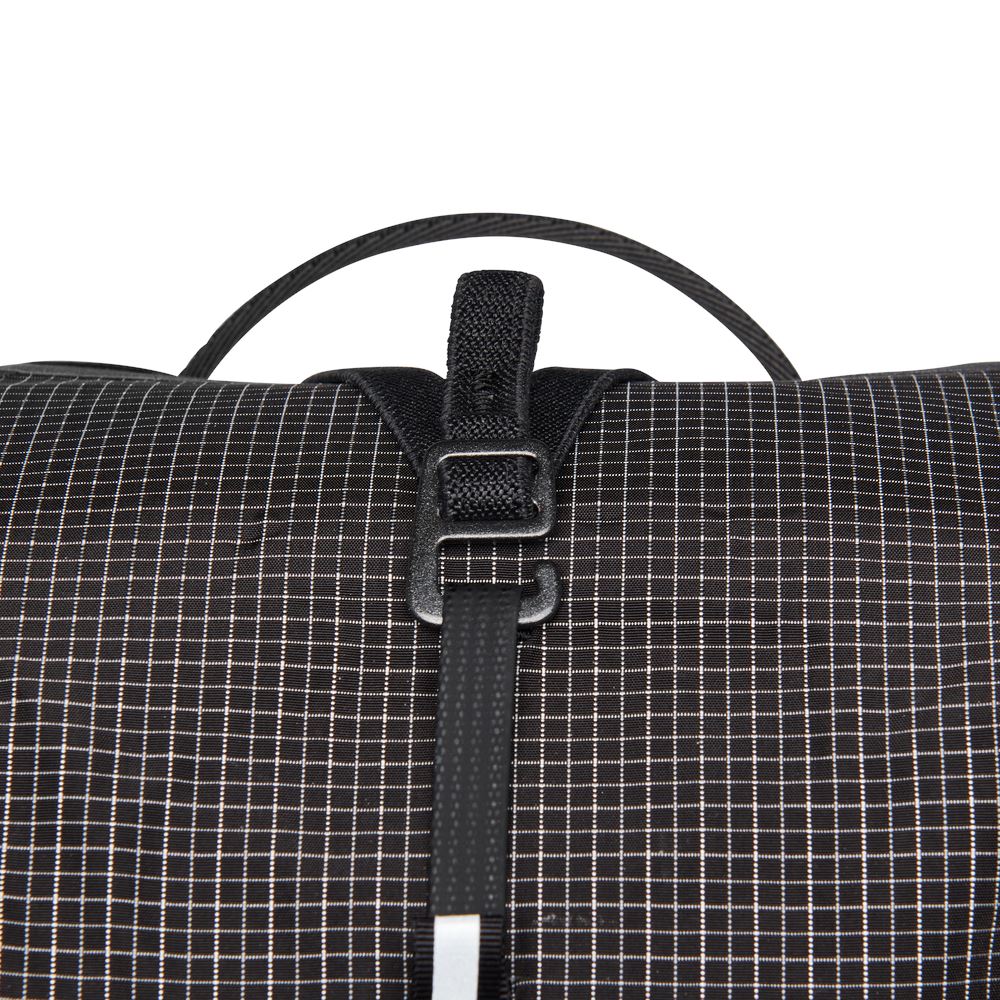 Black Diamond Distance 22 Backpack 2023 