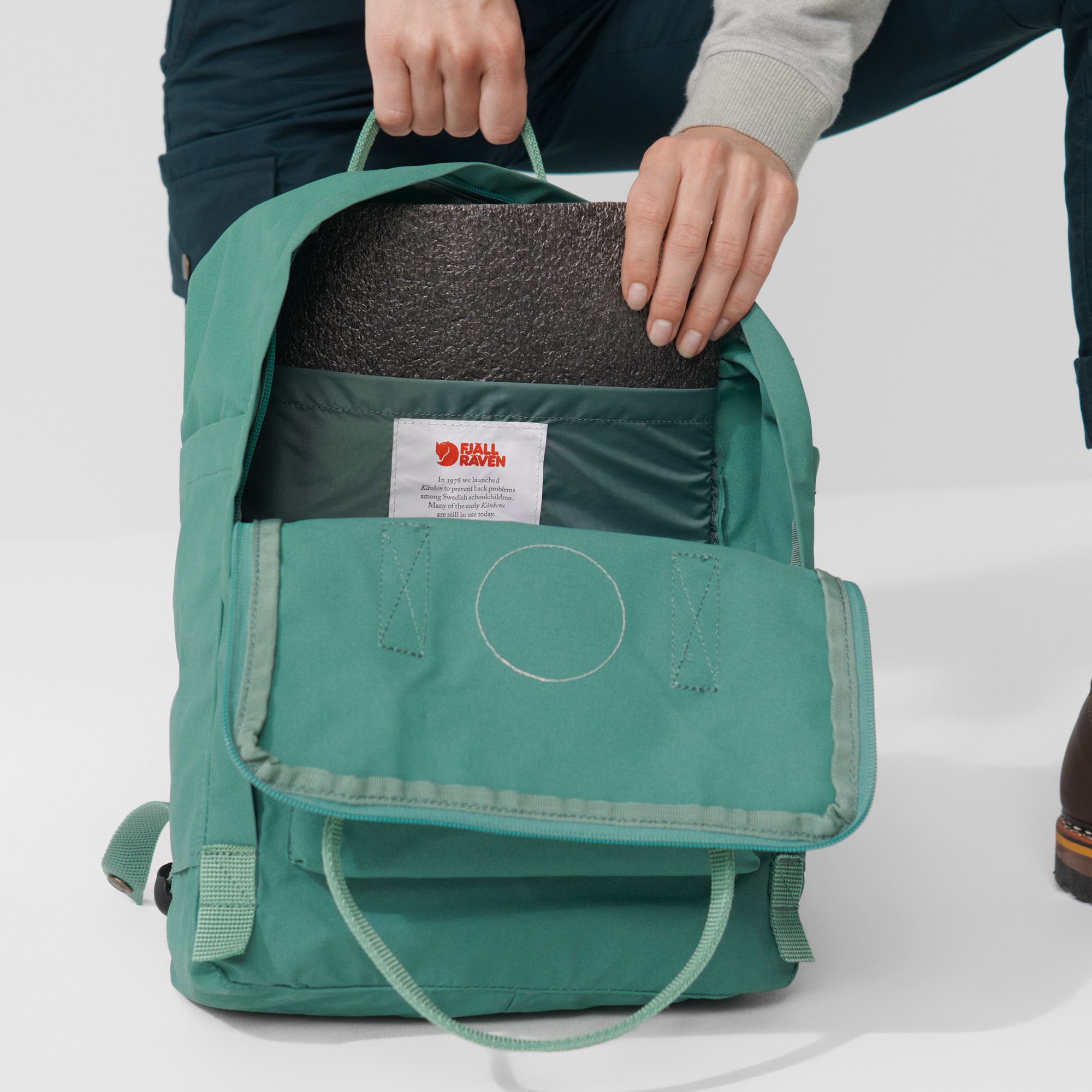 Fjallraven kanken hudson bay hotsell