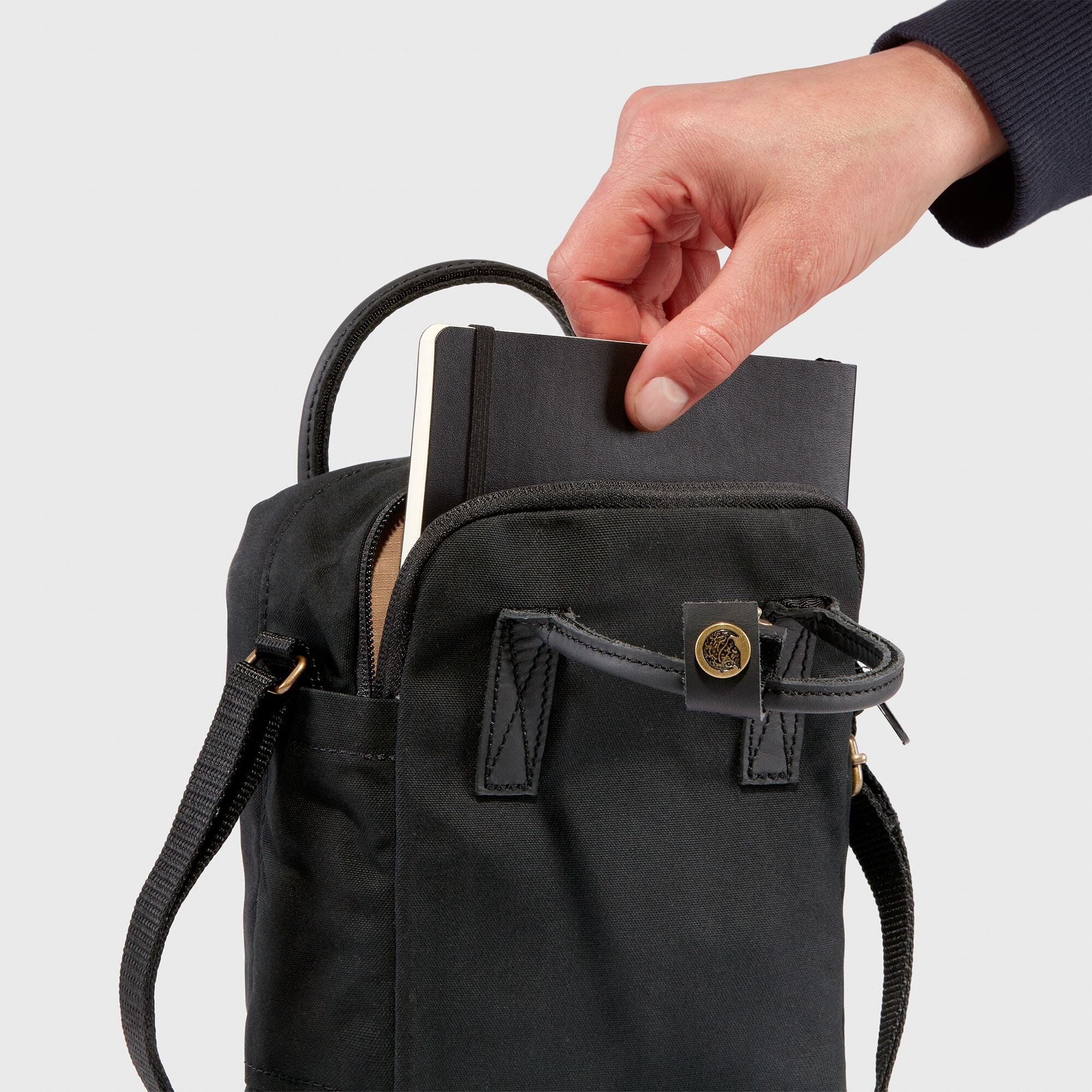Fjallraven Kanken No. 2 Black Sling Messenger Bag 