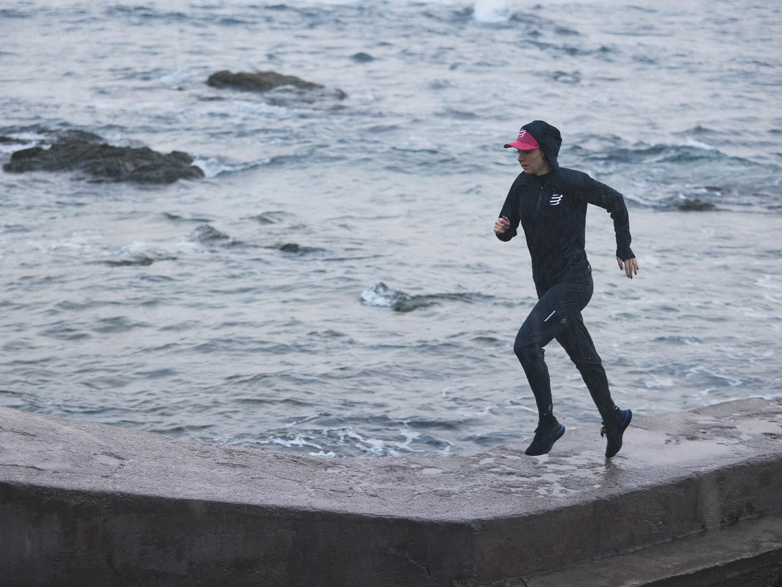 Compressport Hurricane Waterproof 10/10 Jacket Unisex 