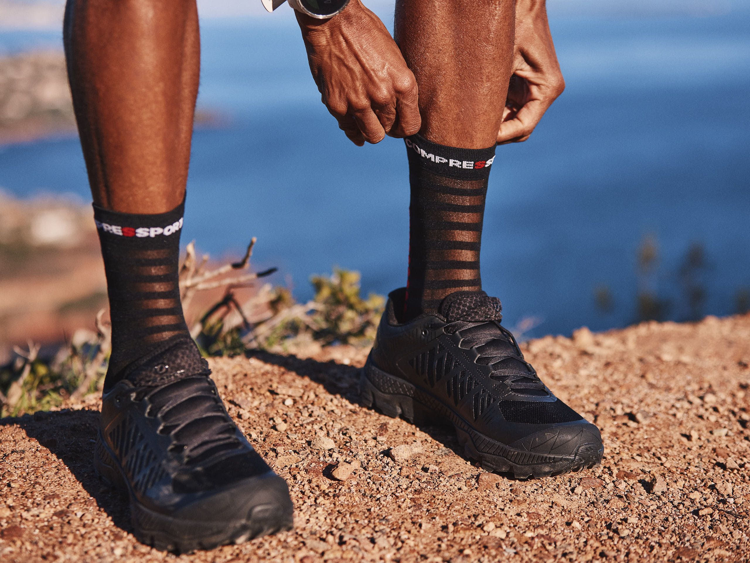 Compressport Pro Racing Socks V4.0 Ultralight Run High 